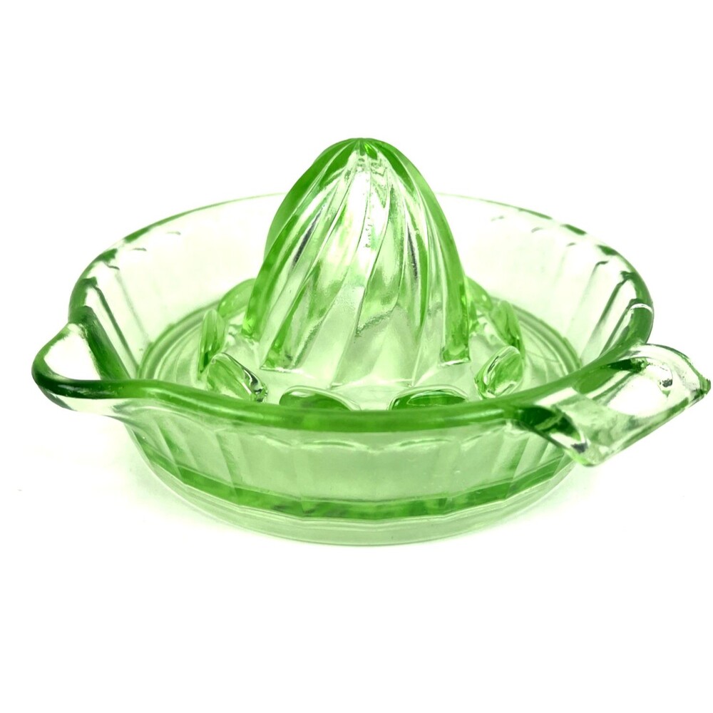 VTG Green Depression Glass Citrus Juicer Reamer Ribbed pattern Farmhouse style